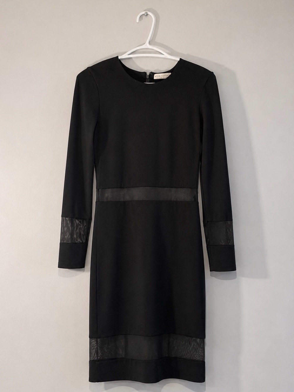 ALICE + OLIVIA Madie Black Mesh Panel Mini Dress Size 8 - Picture 2 of 10